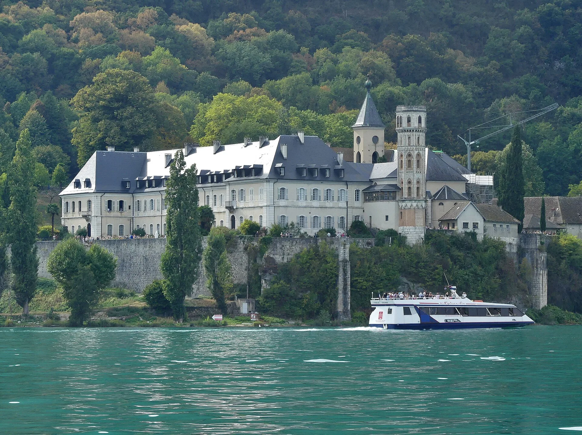 Jour 2 midi : l'abbaye de Hautecombe